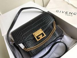 Picture of Givenchy Lady Handbags _SKUfw151608148fw